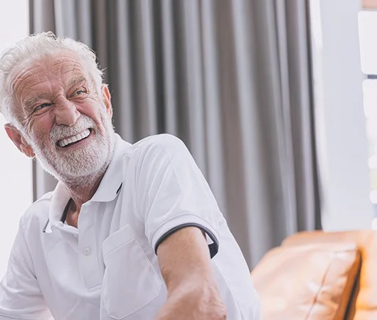 Benefits of Dentures-img