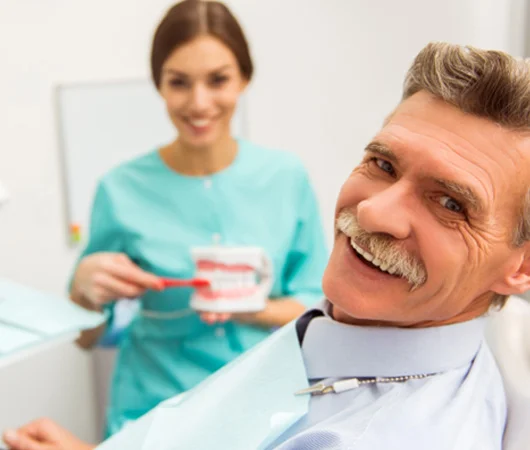 Dentures Aftercare-img