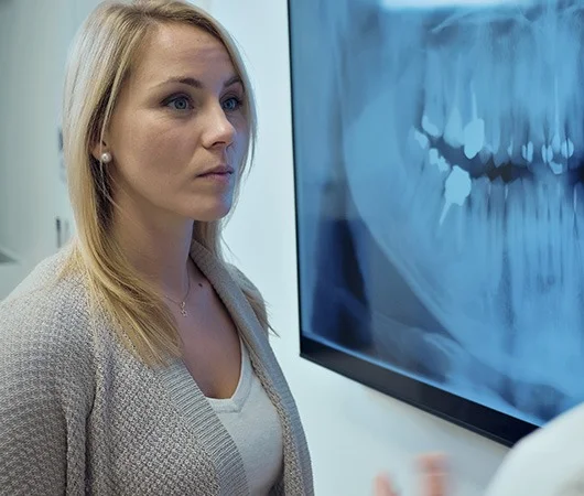 Reasons Why Tooth Extractions Are Necessary-img