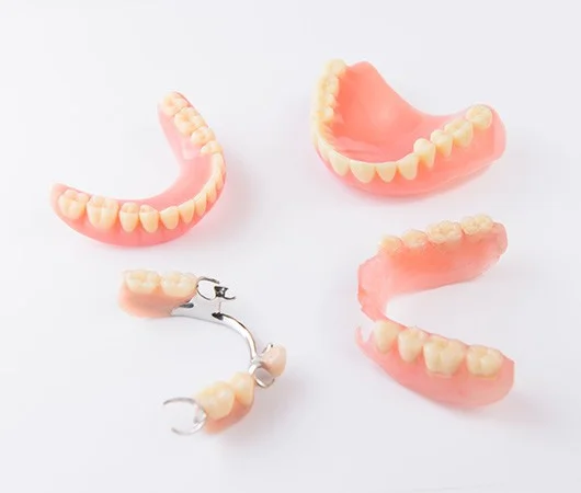 Types of Dentures-img